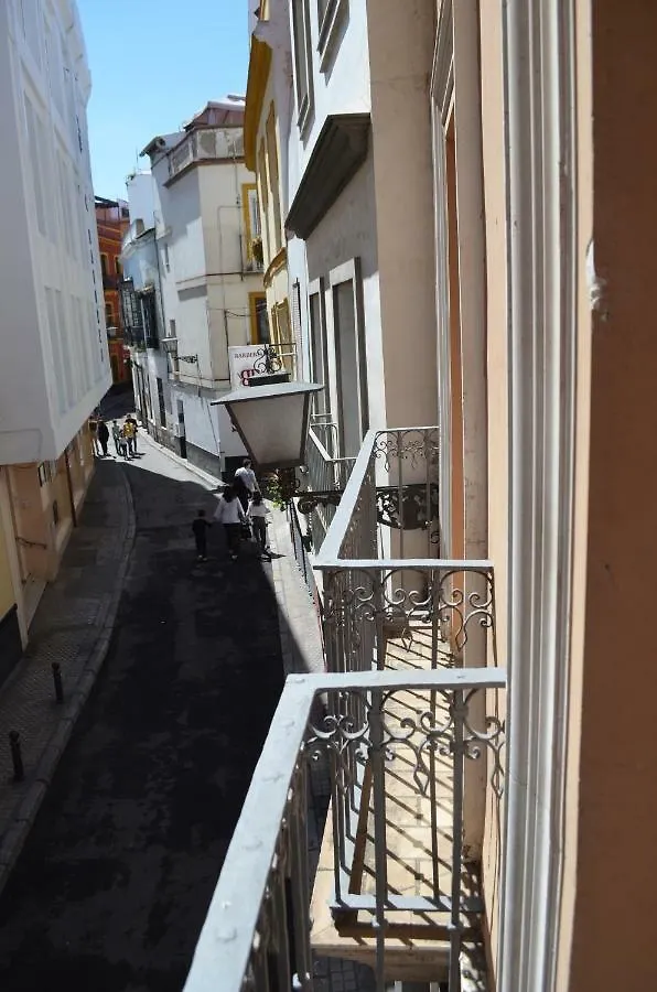 Suite Center Perez Galdos Seville Apartment